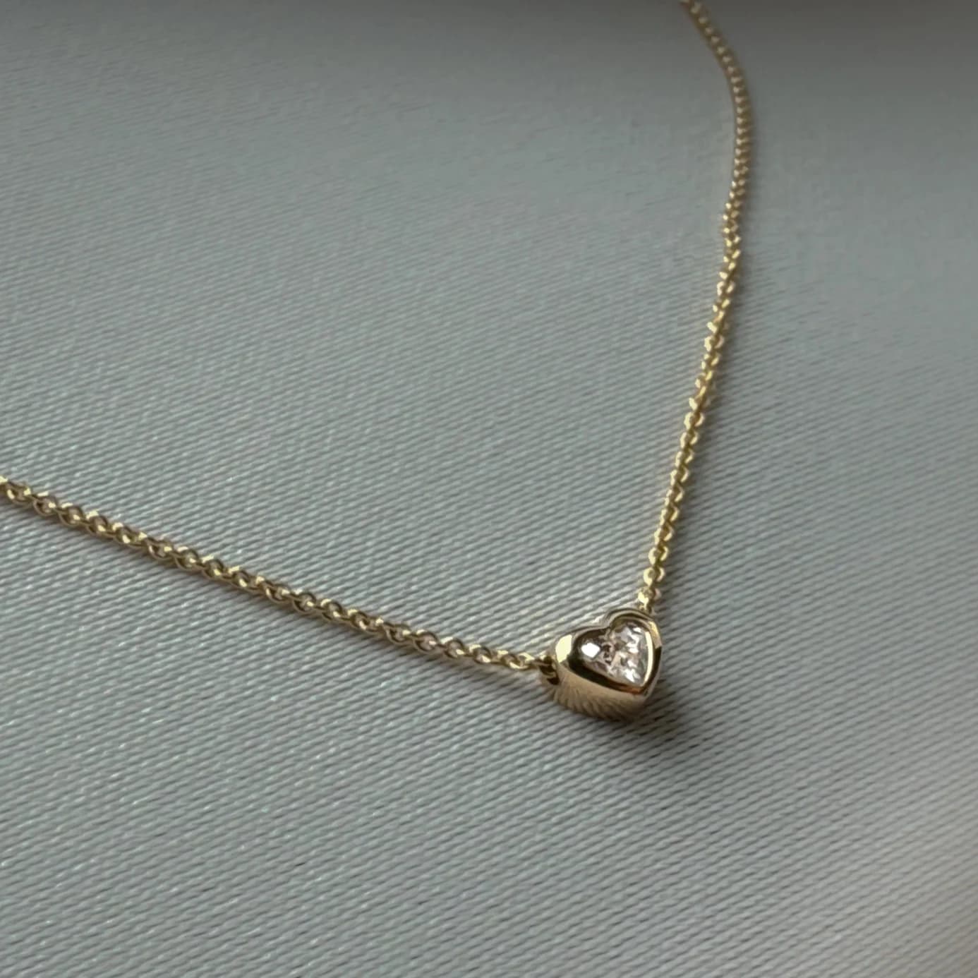 Joline necklace 18k