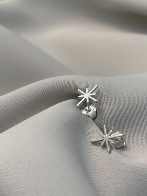 Estelle studs