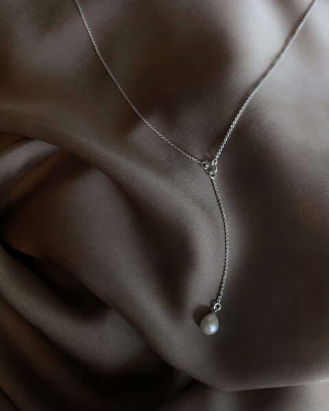 Perla necklace