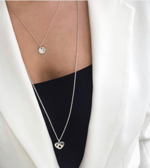 Nouvelle long necklace