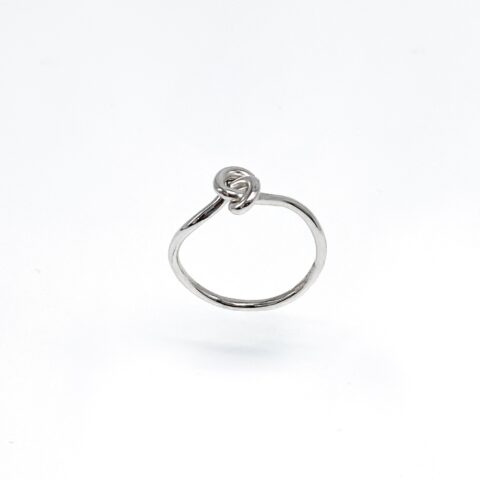 KNOTTIE RING
