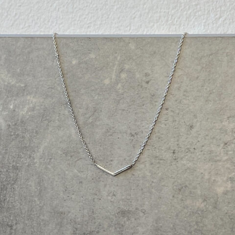 Vivvi Necklace