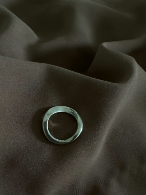 Adora ring
