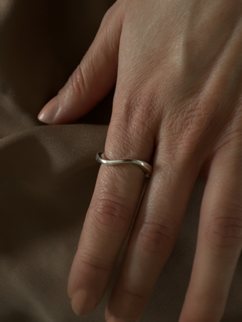 Adora ring