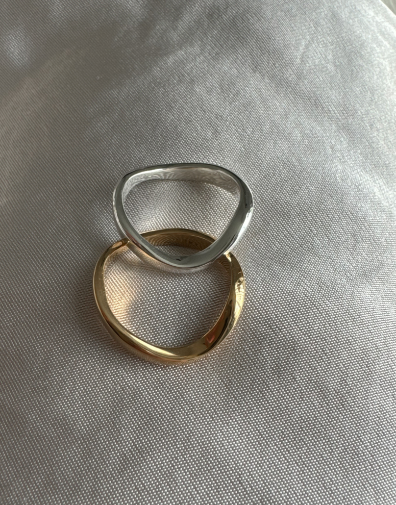 Adora Petite ring 18k