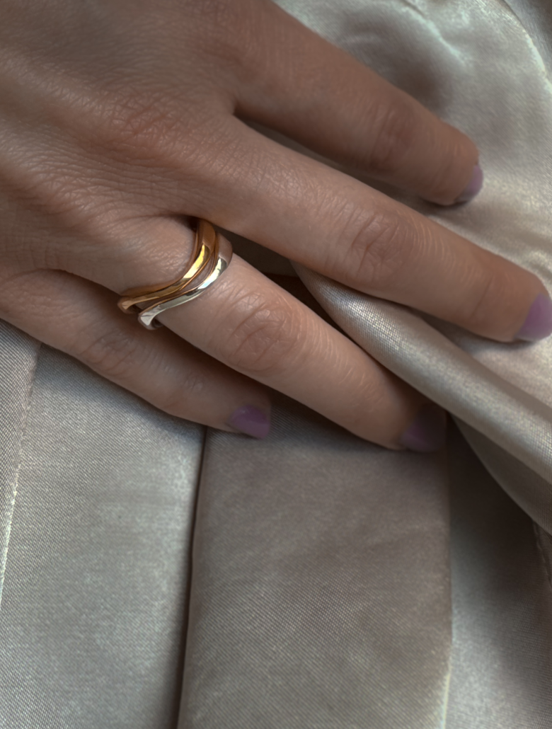 Adora Petite ring 18k