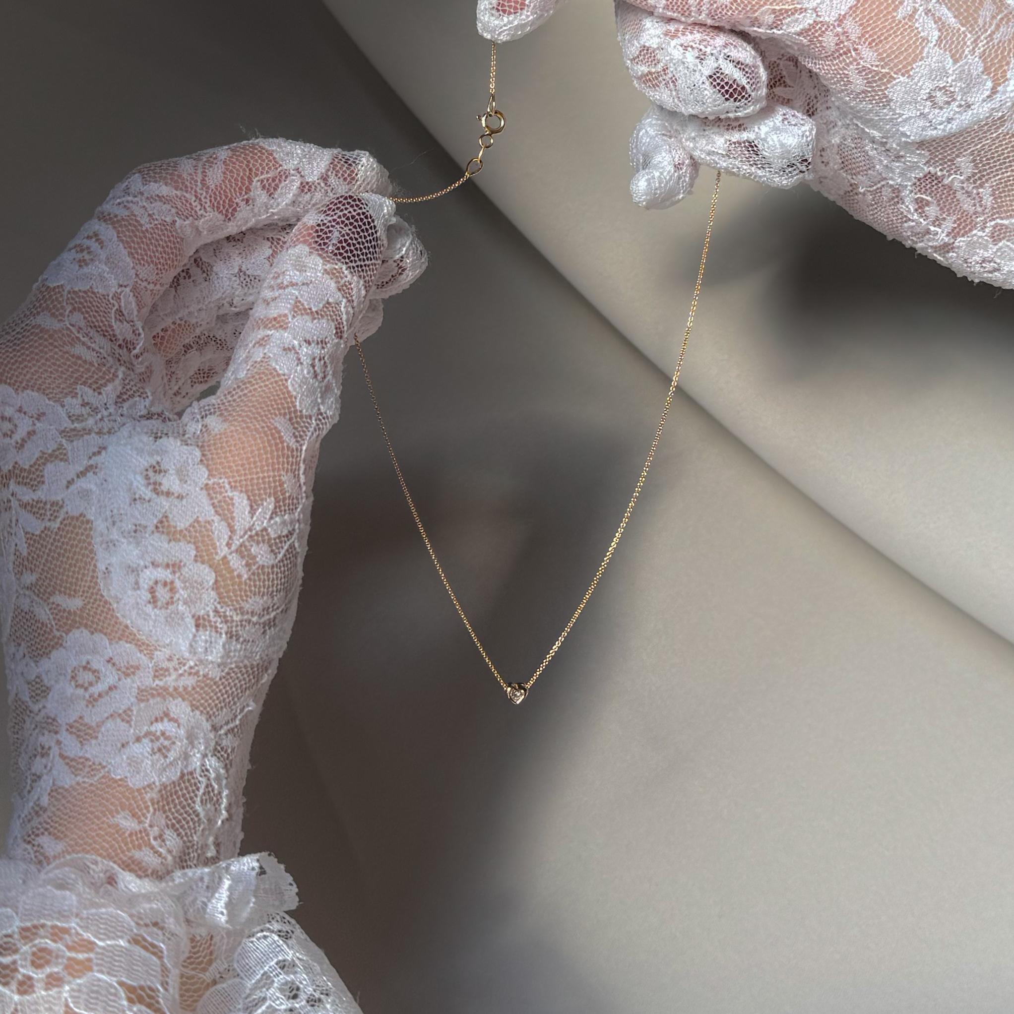Joline necklace 18k gold 0,07ct TW.VS