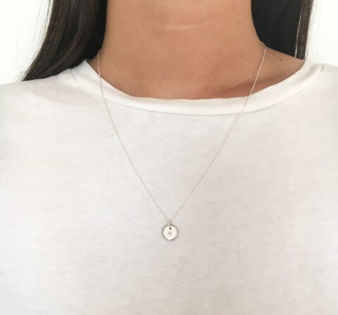 Letter charm med länk